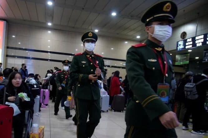 polisi_shanghai_selamatkan_rp305_miliar_dari_42_buronan