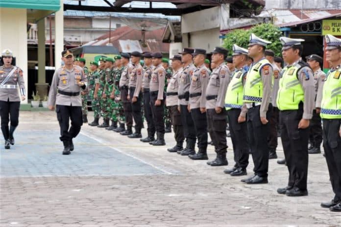 polisi_tanah_karo_gelar_apel_gelar_pasukan_operasi_patuh_toba_2023