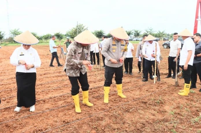 polres_batu_bara_launching_gugus_tugas_dukung_ketahanan_pangan