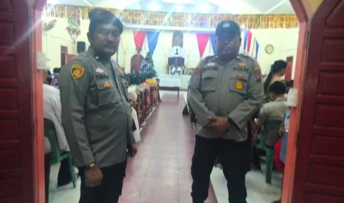 polres_labusel_maksimalkan_pengamanan_kebaktian_natal_di_sejumlah_gereja