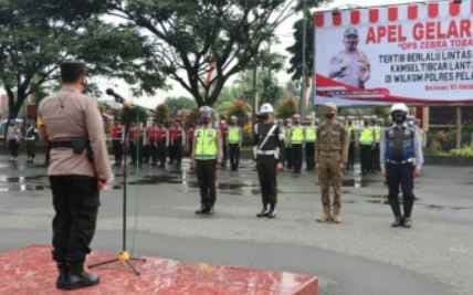 polres_pelabuhan_belawan_gelar_apel_pasukan_ops_zebra_toba_2022
