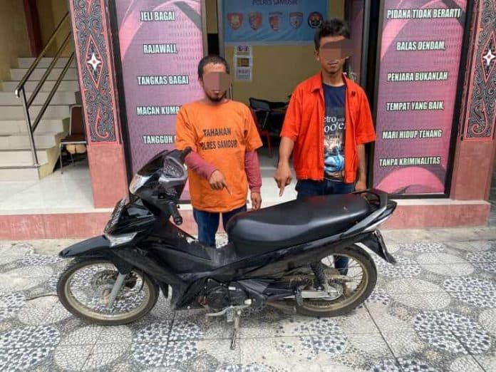 polres_samosir_tangkap_4_tersangka_curanmor_dari_siantar_simalungun