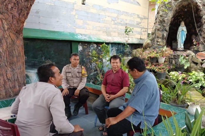 polres_samosir_temui_tokoh_agama_jelang_rekapitulasi_suara_pilkada_2024
