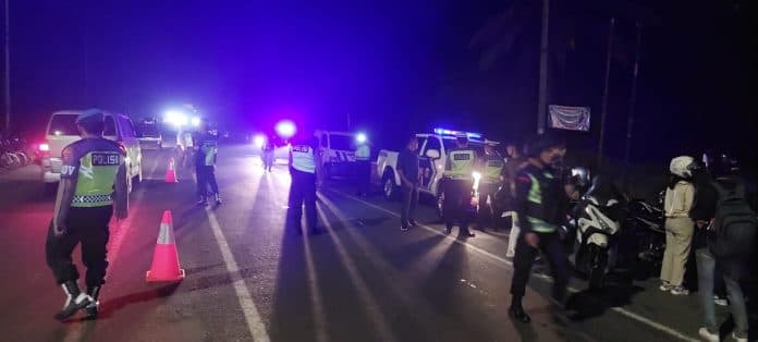 polres_sergai_razia_konvoi_touring_septor_yang_ganggu_ketertiban_jalan_raya