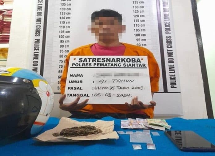 polres_siantar_ringkus_residivis_narkoba_amankan_sabu_dan_ganja