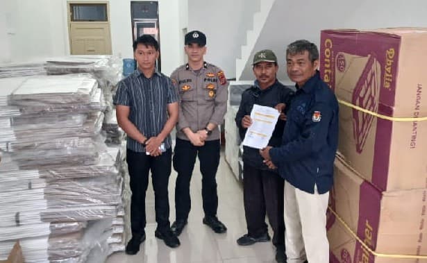 polres_sibolga_perketat_pengamanan_gudang_logistik_kpu