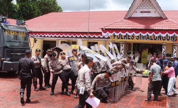 polres_simalungun_perkuat_kesiapan_pengamanan_pilkada_serentak_2024