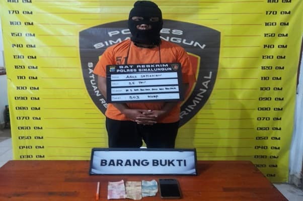 polres_simalungun_ringkus_tersangka_judi_tebak_angka_dari_bandar