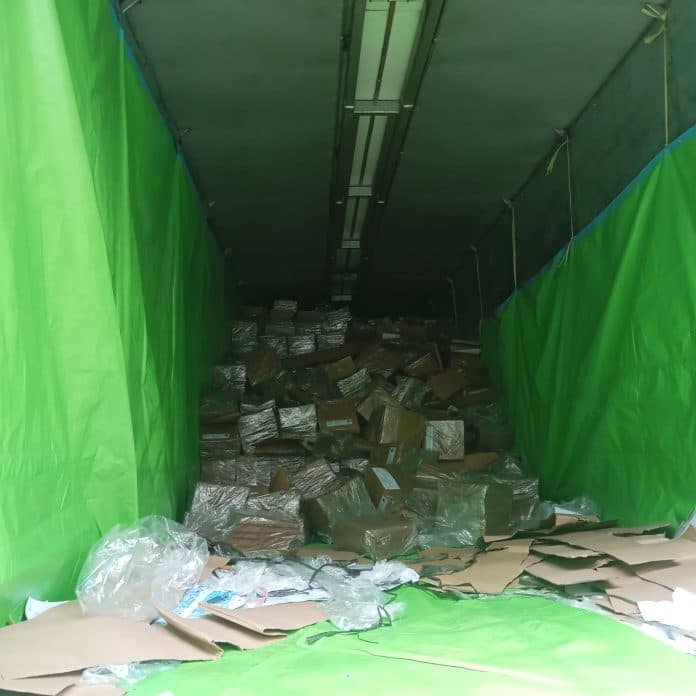 polres_tanjungbalai_amankan_gudang_logistik_pemilu_2024