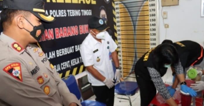 polres_tebing_tinggi_musnahkan_narkoba_hasil_operasi_antik_toba_2022