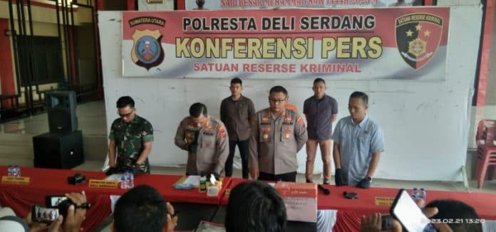 polresta_deli_serdang_buron_7_pelaku_pengeroyokan_intel_kodim