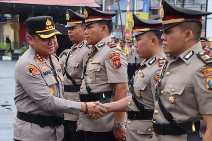 polresta_deli_serdang_mutasi_kasat_binmas_dan_4_kapolsek