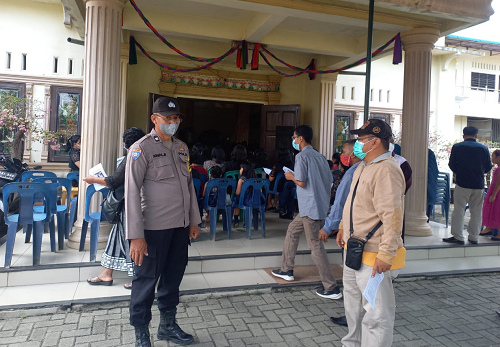 polresta_deli_serdang_perketat_pengamanan_ibadah_jumat_agung