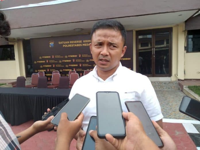polrestabes_medan_dalami_dugaan_penghinaan_terhadap_bobby_dan_kahiyang_ayu_melalui_instagram