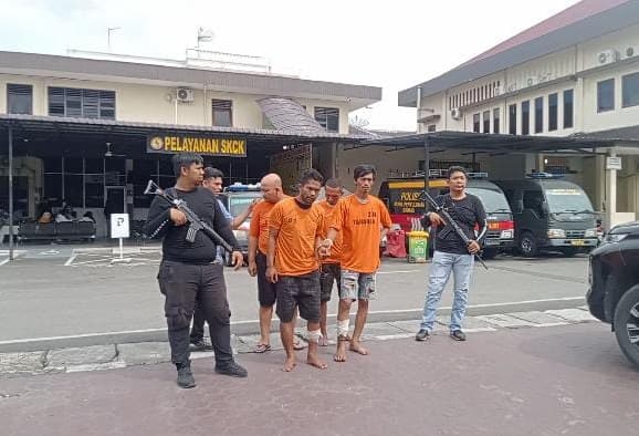 polrestabes_medan_ringkus_komplotan_pencuri_dan_penadah_dua_ditembak