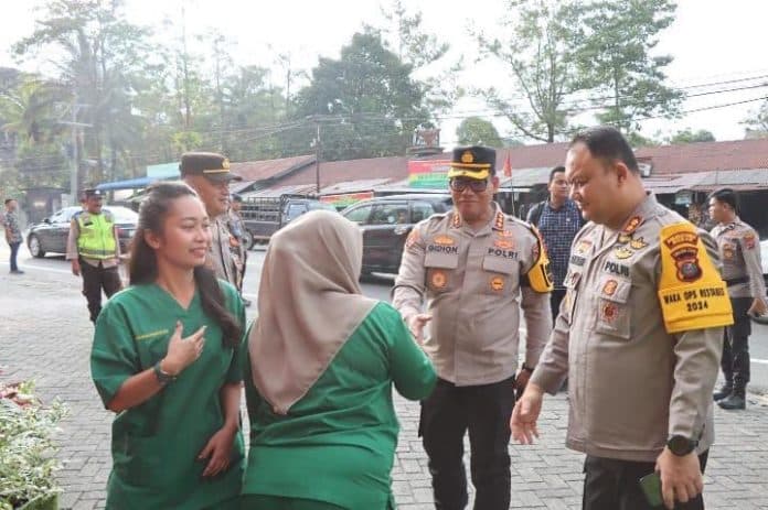 polrestabes_medan_tinjau_kesiapan_jalur_medan_berastagi