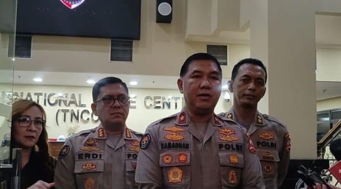 polri_hadirkan_8_saksi_di_sidang_etik_bharada_richard_eliezer