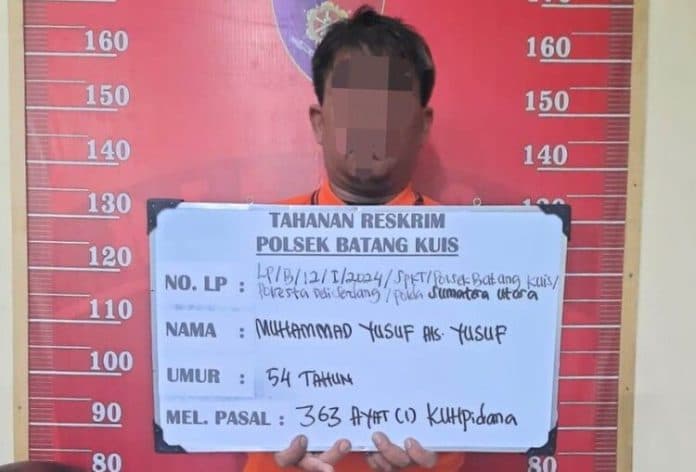 polsek_batang_kuis_ciduk_petugas_pln_palsu_curi_uang_dan_emas