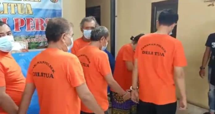 polsek_delitua_tangkap_8_pelaku_tindak_pidana_perjudian