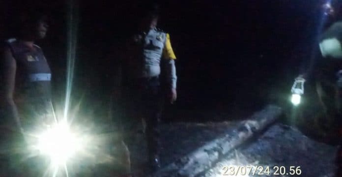 polsek_gunung_meriah_deteksi_titik_api_ternyata_kebun_nanas_warga_yang_terbakar