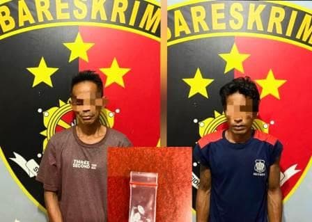 polsek_indrapura_ringkus_dua_pria_yang_bawa_satu_paket_sabu