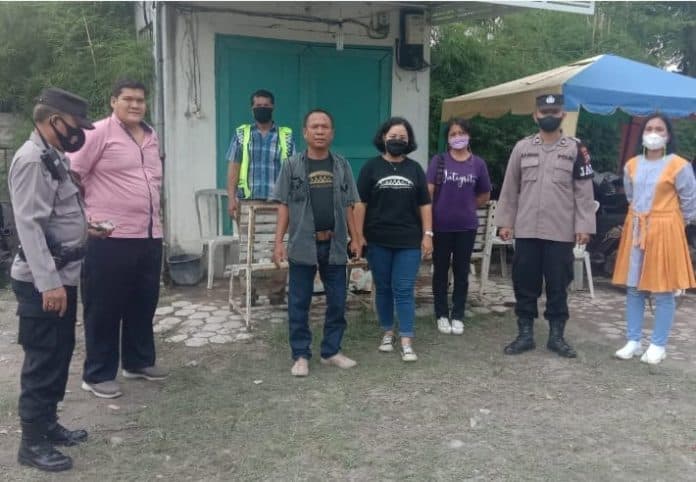polsek_padang_hilir_amankan_ibadah_minggu_sejumlah_gereja