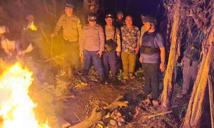 polsek_perbaungan_gerebek_dan_bakar_lapak_narkoba_1_orang_diamankan