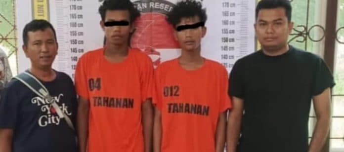 polsek_perdagangan_gagalkan_pesta_sabu_2_pria_ditangkap