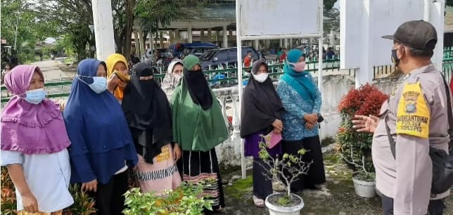 polsek_sipispis_imbau_warga_jaga_kamtibmas_dan_patuhi_prokes