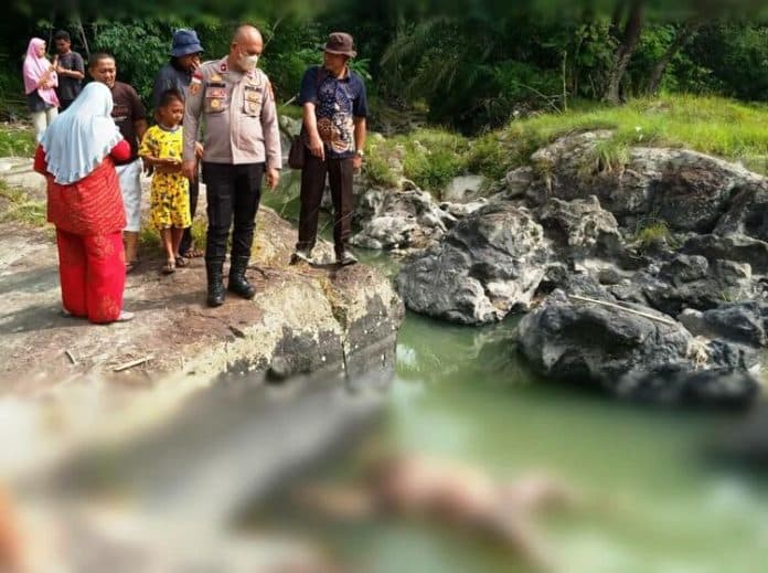 polsek_tanah_jawa_masih_selidiki_penyebab_kematian_mrs_x_di_sungai_bah_bolon