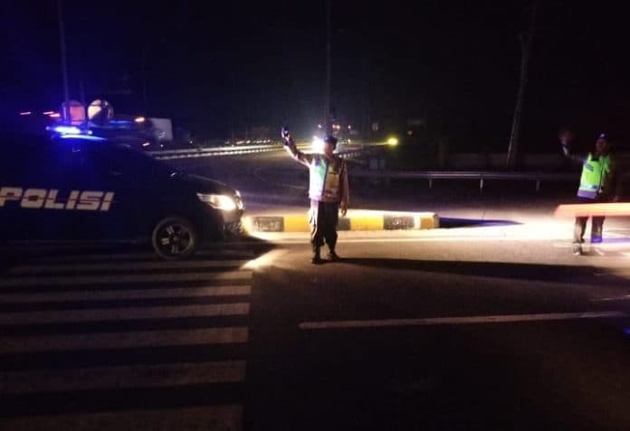 polsek_tebing_tinggi_gelar_patroli_blue_light_antisipasi_kejahatan