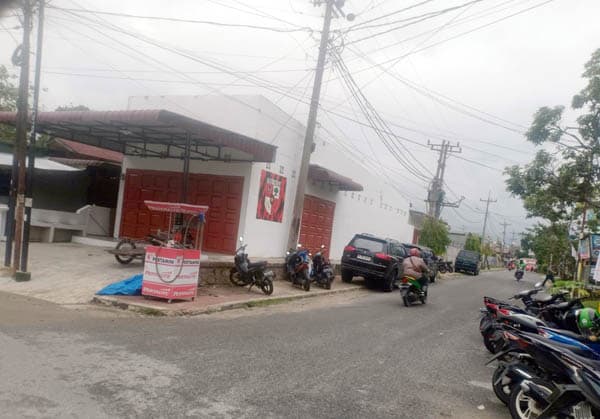 poltekkes_dinilai_tidak_bertanggungjawab_dengan_aset_di_jalan_pane
