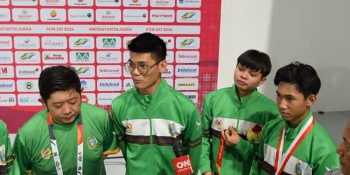 pon_xxi_tim_pekingsai_toulu_bebas_sumut_peroleh_medali_emas