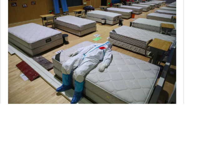 potret_haru_dokter_di_wuhan_usai_merawat_49_pasien_terakhirnya