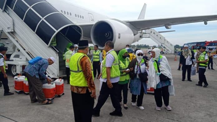 ppih_debarkasi_medan_telah_memulangkan_3208_jemaah_haji_sebanyak_4955_menunggu_mutasi