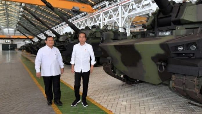 prabowo_akan_terima_pangkat_jenderal_kehormatan_dari_jokowi_hari_ini
