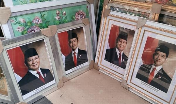 prabowo_gibran_dilantik_catat_aturan_pemasangan_gambar_presiden_dan_wapres