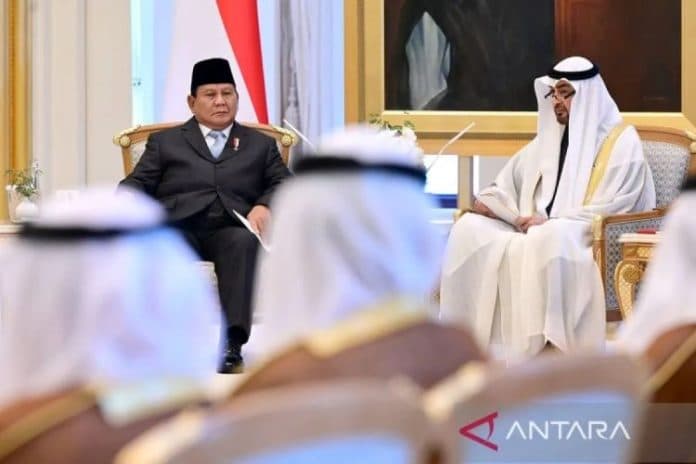 prabowo_subianto_tegaskan_komitmen_perkuat_hubungan_indonesia_pea_di_abu_dhabi
