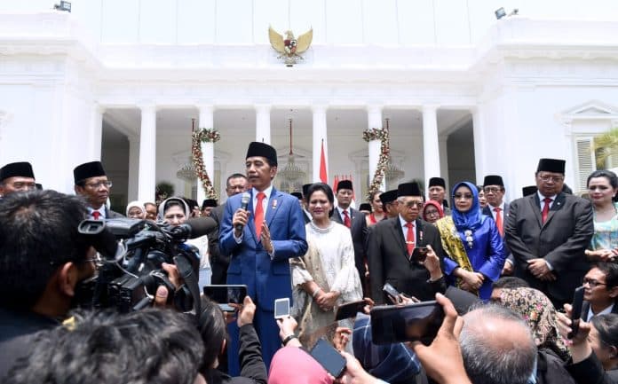 presiden_jokowi_ajukan_komjen_idham_azis_sebagai_kapolri