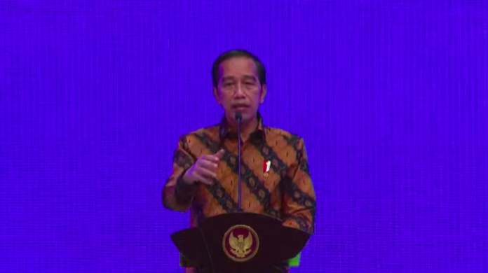presiden_jokowi_apbn_apbd_dan_anggaran_bumn_jangan_dibelikan_barang_impor