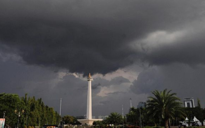 presiden_jokowi_didesak_deklarasikan_darurat_iklim
