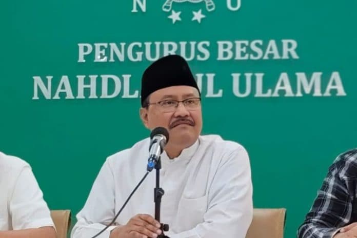 presiden_jokowi_lantik_gus_ipul_sebagai_menteri_sosial