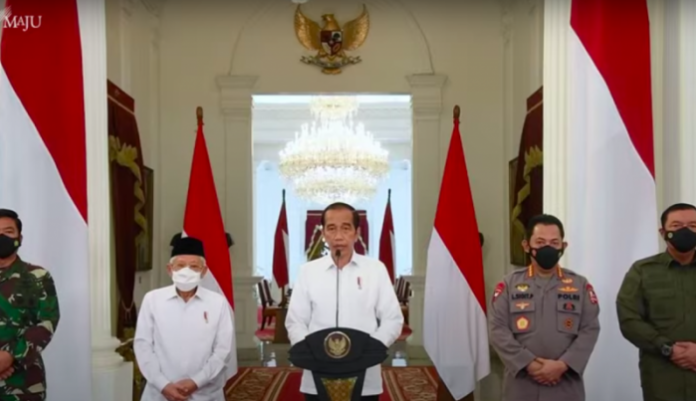 presiden_jokowi_naikkan_pangkat_53_prajurit_yang_gugur_dalam_kri_nanggala_402