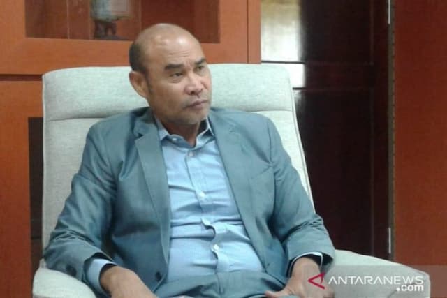 presiden_minta_viktor_laiskodat_siap_jadi_menteri