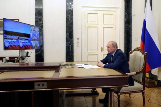 presiden_rusia_dan_perdana_menteri_irak_membahas_situasi_di_timur_tengah