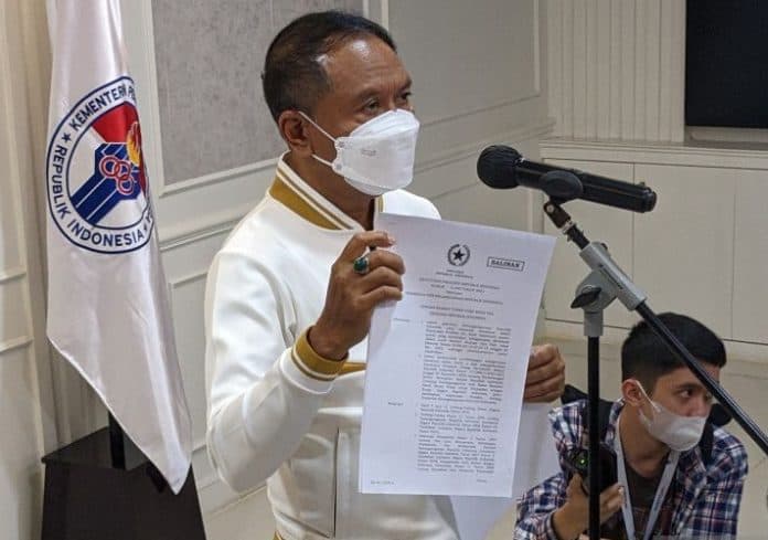 presiden_tanda_tangani_keppres_wni_untuk_pemain_naturalisasi_sandy_jordi