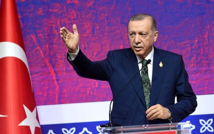 presiden_turki_umumkan_perpanjangan_kesepakatan_ekspor_biji_bijian