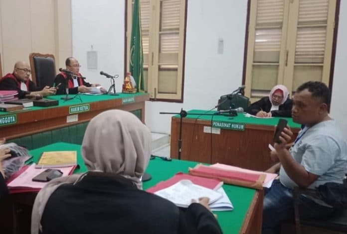 pria_25_tahun_asal_aceh_didakwa_jpu_miliki_sabu_3_kg