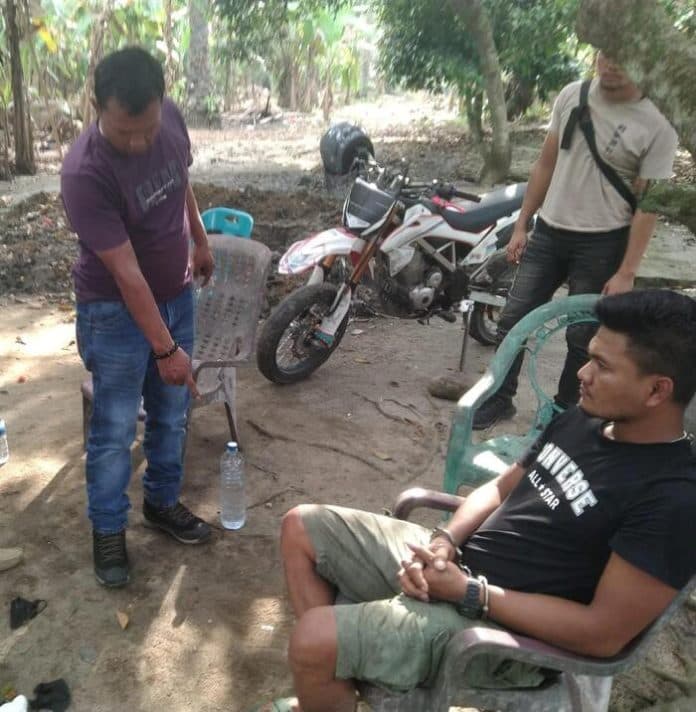 pria_38_tahun_ditangkap_polisi_di_bandar_masilam_barang_bukti_sabu_diamankan