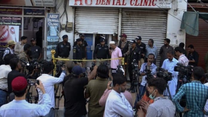 pria_bersenjata_bunuh_warga_negara_china_pakistan_di_karachi_2_terluka